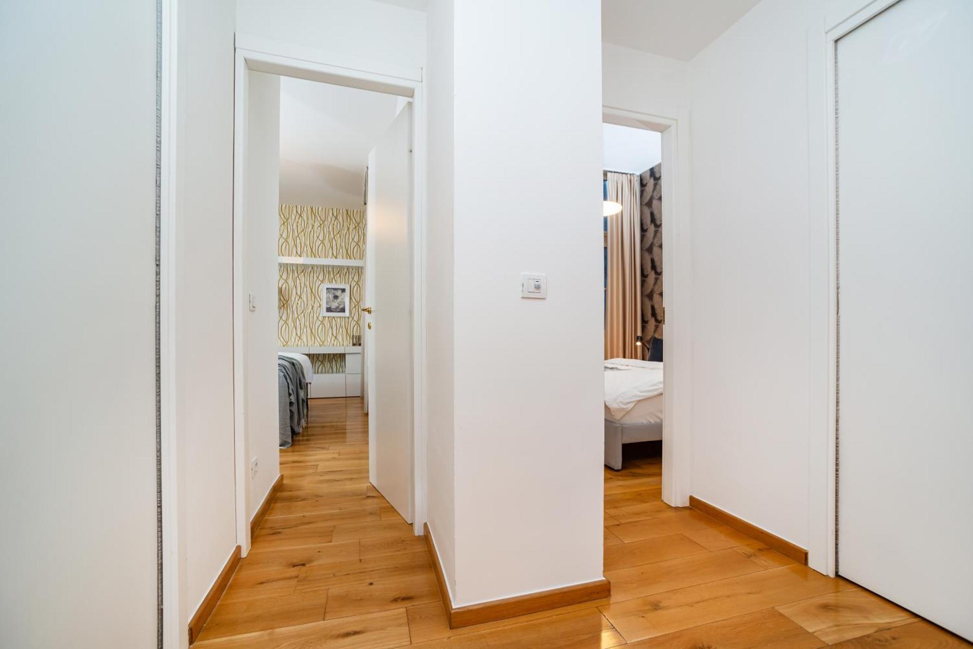 Large And Stylish In * Prague